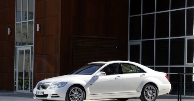 2010 M-Benz S-Class S350L  第4張相片