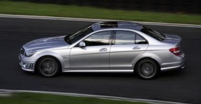 2009 M-Benz AMG C63  第3張相片