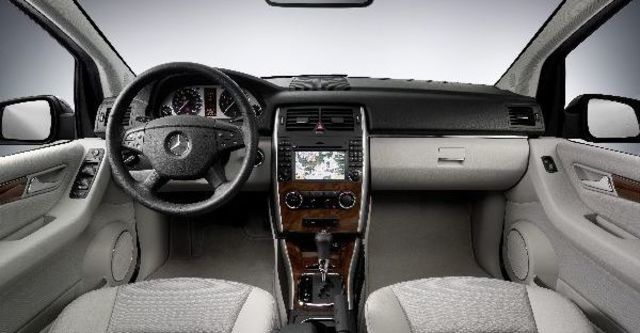 2009 M-Benz B-Class B180  第9張相片