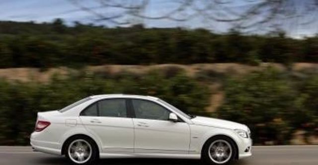 2009 M-Benz C-Class C200K Classic  第7張相片