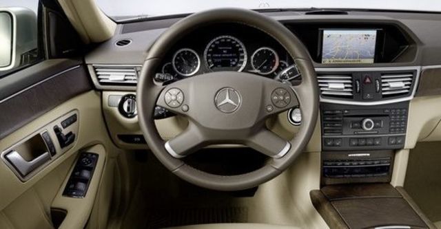 2009 M-Benz E-Class E220 CDI BlueEFFICIENCY  第3張相片
