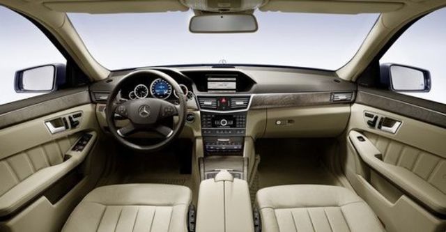 2009 M-Benz E-Class E350 Avantgarde  第3張相片