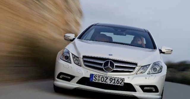 2009 M-Benz E-Class E350 Coupe  第10張相片