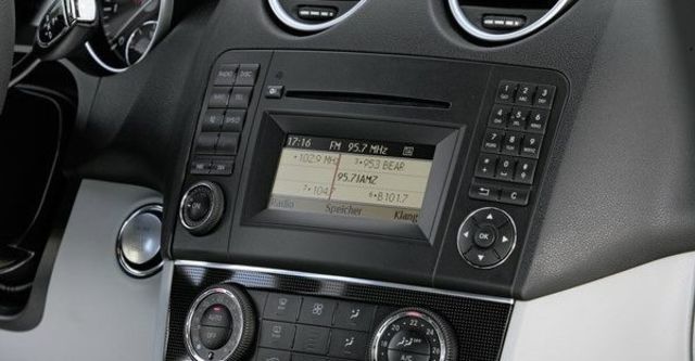 2009 M-Benz M-Class ML350  第7張相片