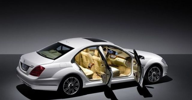 2009 M-Benz S-Class S400 Hybrid  第8張相片