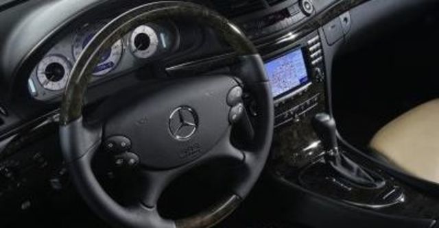 2008 M-Benz E-Class E320 CDI  第7張相片