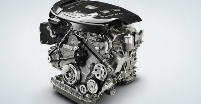 2015 Maserati Quattroporte Diesel  第7張相片