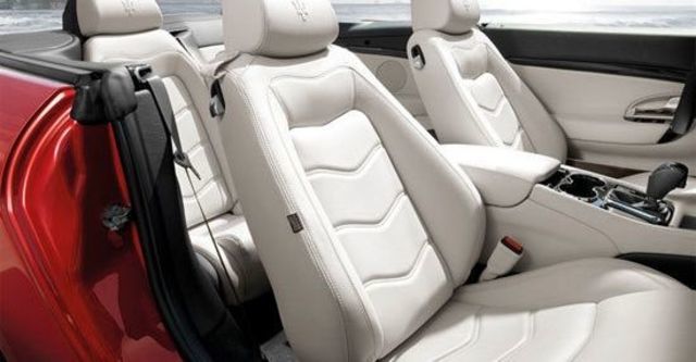 2012 Maserati GranCabrio Sport 4.7  第10張相片