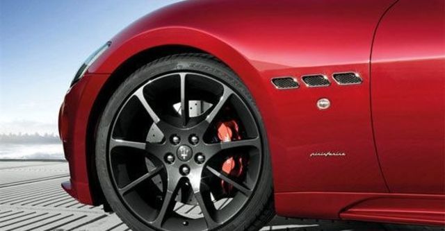 2012 Maserati GranCabrio Sport 4.7  第11張相片