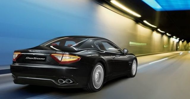 2012 Maserati GranTurismo 4.2  第6張相片