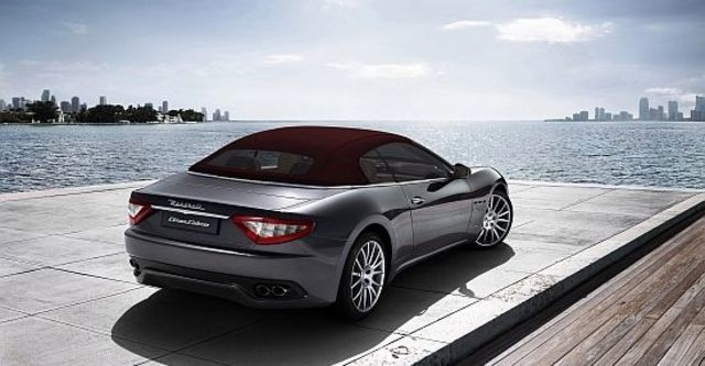 2011 Maserati GranCabrio 4.7  第4張相片