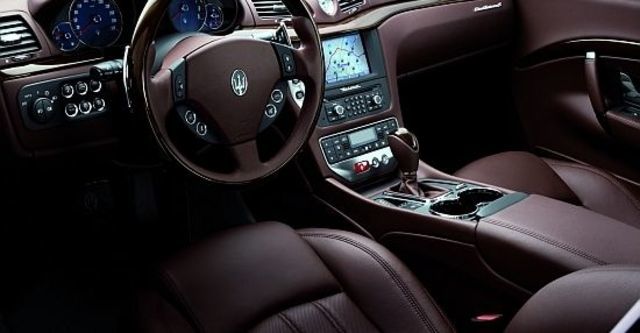 2010 Maserati GranTurismo 4.7 Red S Auto  第7張相片