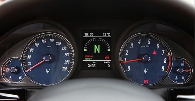 2010 Maserati GranTurismo 4.7 S Auto  第6張相片