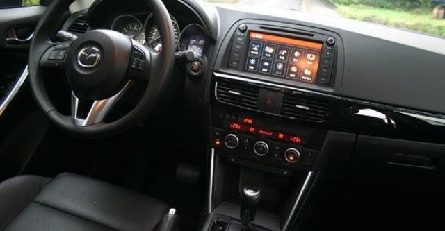 2013 Mazda CX-5 2.0  第9張相片