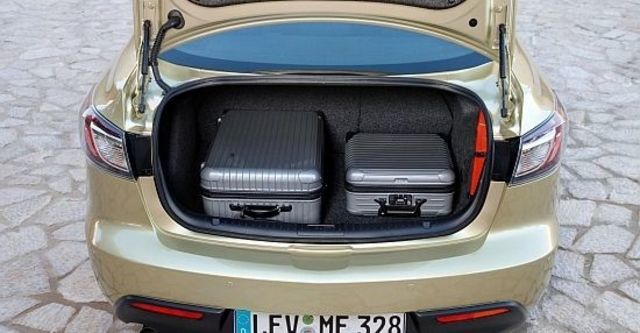 2010 Mazda 3 4D 1.6 頂級型  第7張相片