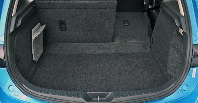 2010 Mazda 3 5D 1.6 尊貴型  第9張相片