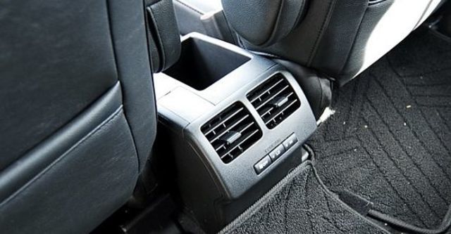 2010 Mazda 5 七人座頂級型  第5張相片