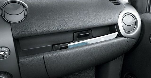 2009 Mazda 2 1.5 尊貴型  第6張相片