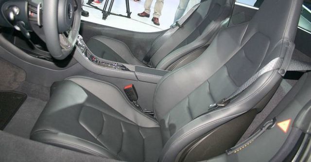 2014 McLaren 12C V8  第9張相片