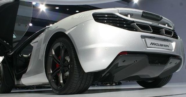 2013 McLaren 12C Coupe  第5張相片