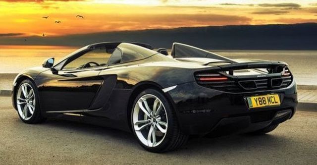 2013 McLaren 12C Spider V8  第6張相片