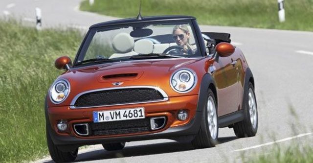 2012 Mini Cabrio Cooper S  第2張相片