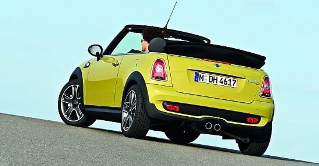 2010 Mini Cooper Cabrio S  第4張相片
