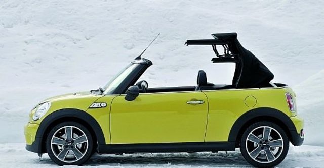 2010 Mini Cooper Cabrio S  第6張相片