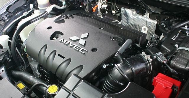 2015 Mitsubishi Lancer Fortis 1.8經典型  第5張相片