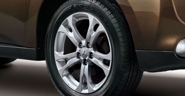 2015 Mitsubishi Outlander 經典型  第5張相片