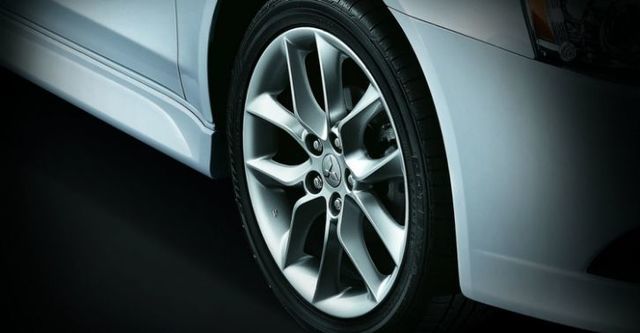 2014 Mitsubishi Lancer iO 2.0  第3張相片