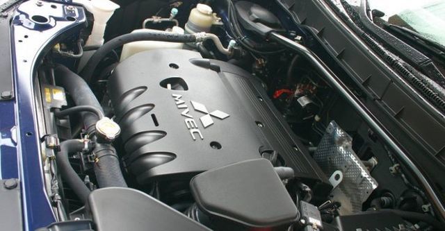 2014 Mitsubishi Outlander 2.4 2WD豪華型  第10張相片