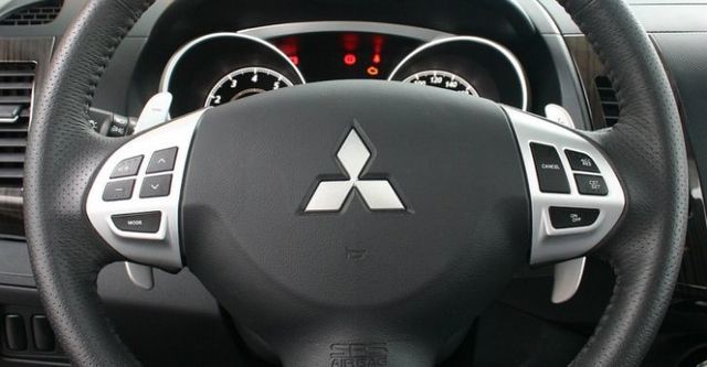 2014 Mitsubishi Outlander 2.4 4WD旗艦型  第7張相片