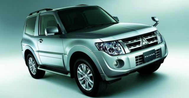 2014 Mitsubishi Pajero三門款 3.2 D  第5張相片