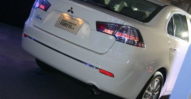 2013 Mitsubishi Lancer Fortis 1.8旗艦型  第3張相片