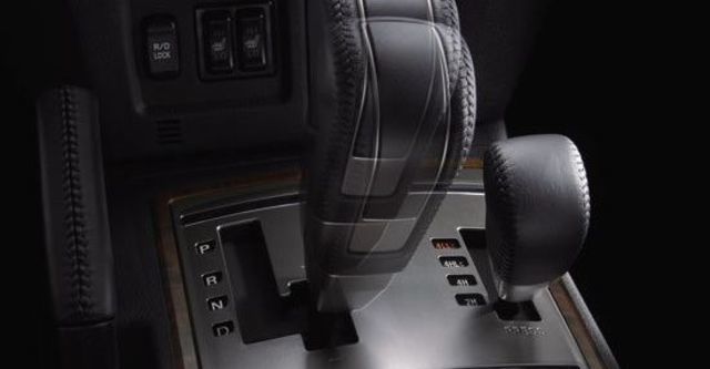 2013 Mitsubishi Pajero 3.8  第7張相片