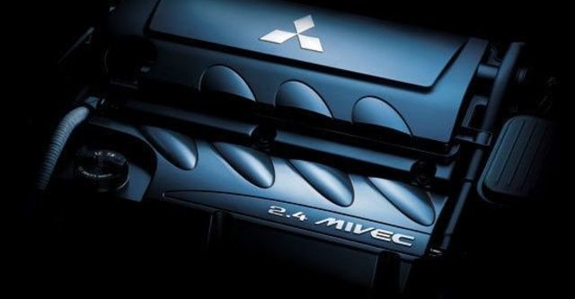 2012 Mitsubishi Grunder 2.4 SEi經典型  第11張相片
