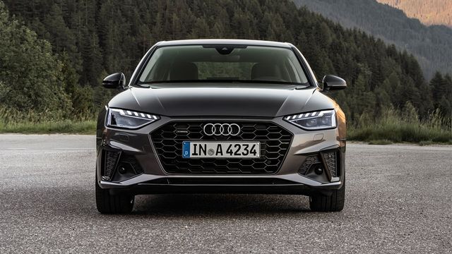2020 Audi A4 Sedan 45 TFSI quattro S-Line  第4張相片