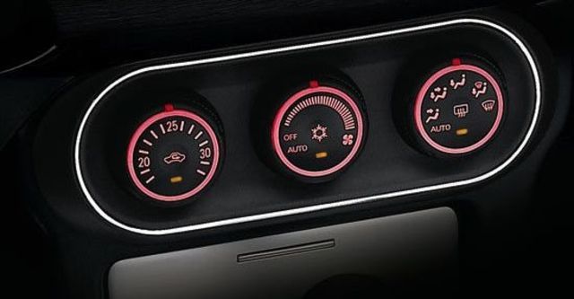2012 Mitsubishi Lancer iO 1.8躍動型  第9張相片