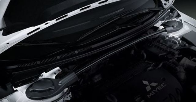 2012 Mitsubishi Lancer iO 2.0  第7張相片