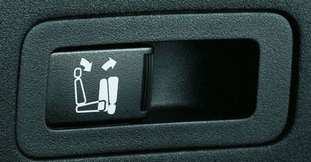 2012 Mitsubishi Outlander 2.4 2WD豪華型  第10張相片