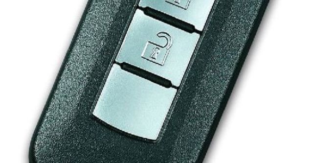 2012 Mitsubishi Outlander 2.4 2WD豪華型  第11張相片