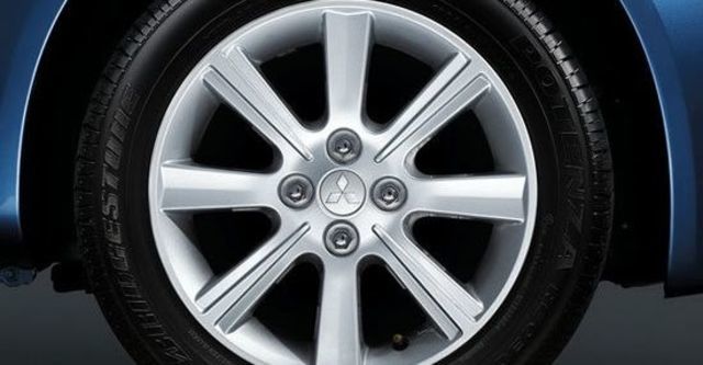 2011 Mitsubishi Colt Plus 1.6尊貴型  第8張相片