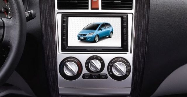 2011 Mitsubishi Colt Plus 1.6豪華型  第5張相片