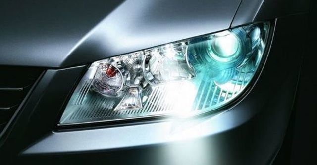 2011 Mitsubishi Lancer Fortis 1.8豪華型  第10張相片