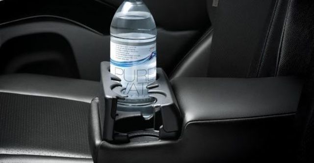 2011 Mitsubishi Outlander 2.4 4WD旗艦型  第13張相片