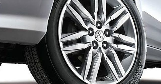 2011 Mitsubishi Outlander iO 4WD  第14張相片