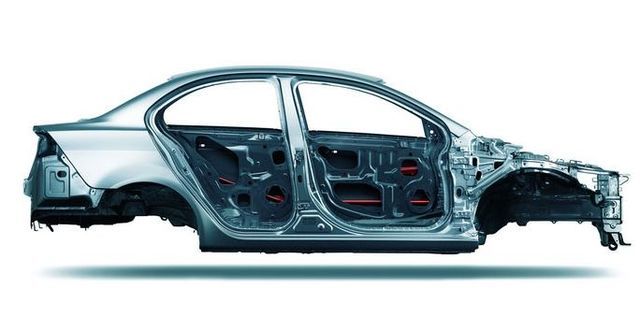 2010 Mitsubishi Lancer Fortis 1.8經典型  第4張相片