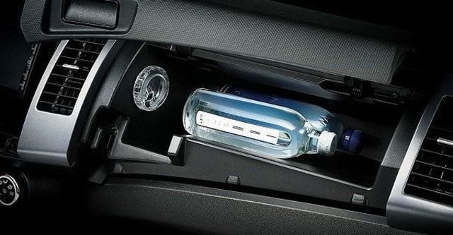 2010 Mitsubishi Outlander 2.4 2WD經典型  第9張相片