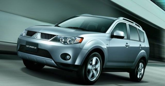 2010 Mitsubishi Outlander 3.0  第1張相片